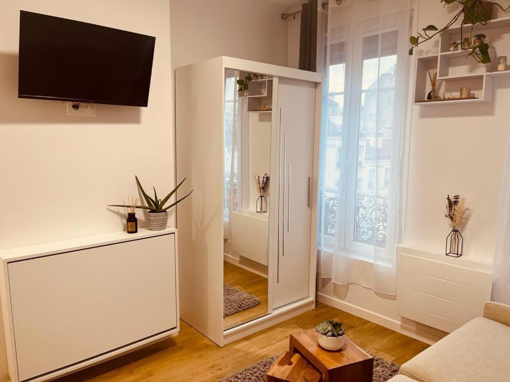 Mignon Petit Studio 16M2 Les Lilas Dış mekan fotoğraf